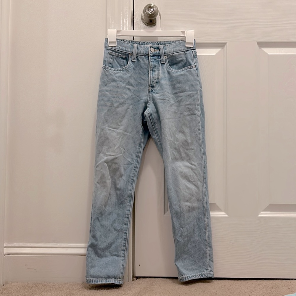 Girls light wash straight let jeans